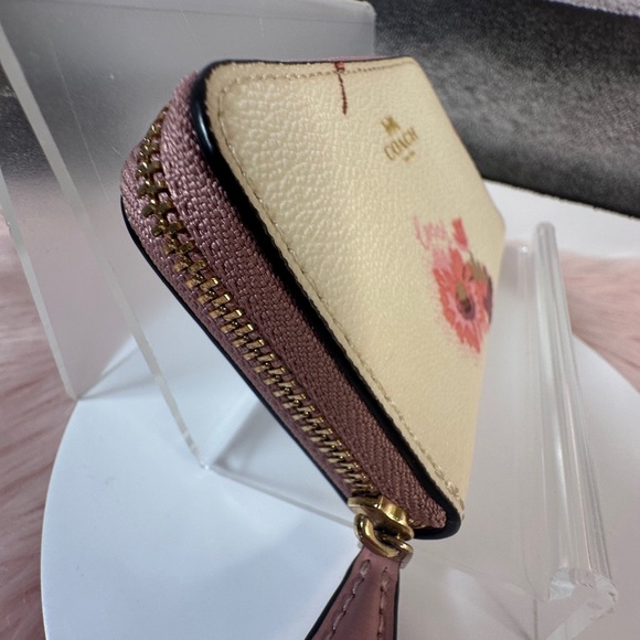 Coach Cream and Pink Floral Wallet NWOT - Picture 5 of 12